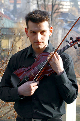 Harald Schösser mit Ennemoser-Geige